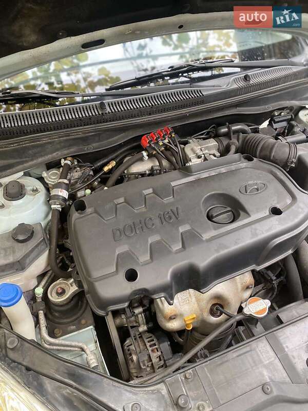 Седан Hyundai Accent 2009 в Лозовой