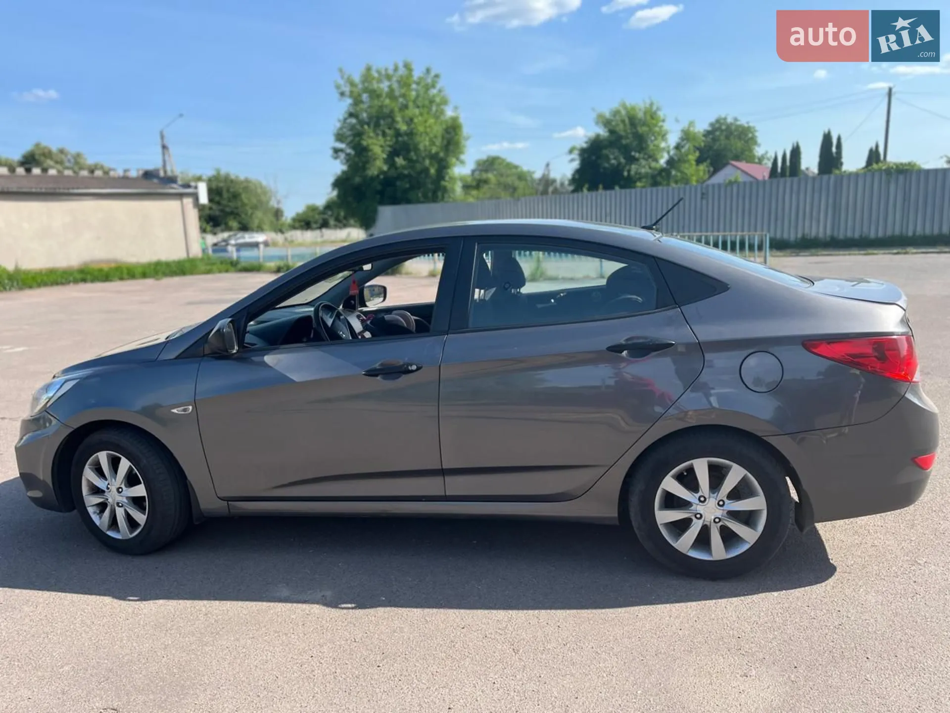 2011 Hyundai Accent - мініатюра 4