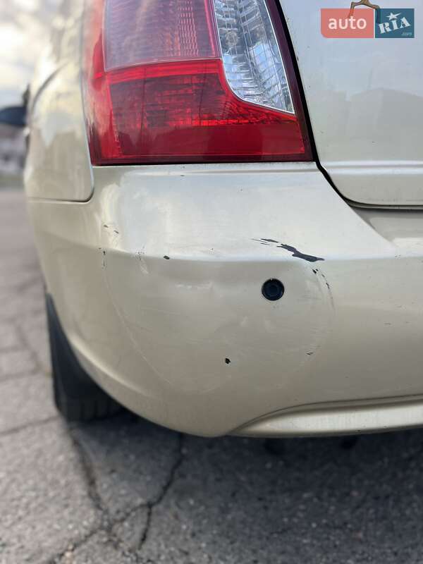 Седан Hyundai Accent 2008 в Кременчуге