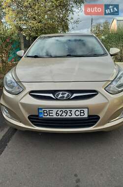 Седан Hyundai Accent 2011 в Миколаєві