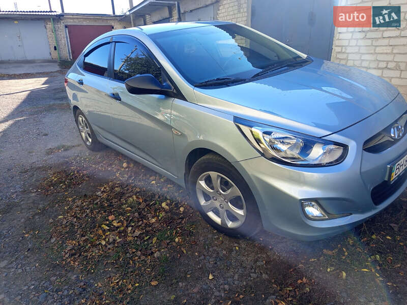 Седан Hyundai Accent 2012 в Балті фото 2 Седан Hyundai Accent 2012 в Балті