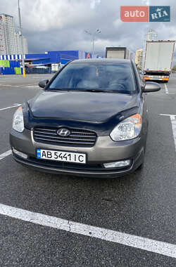 Седан Hyundai Accent 2008 в Києві