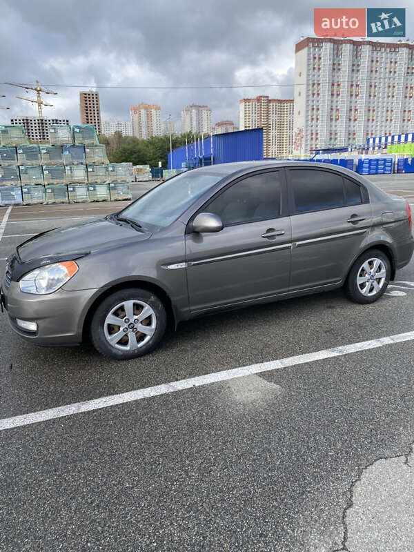 Седан Hyundai Accent 2008 в Києві
