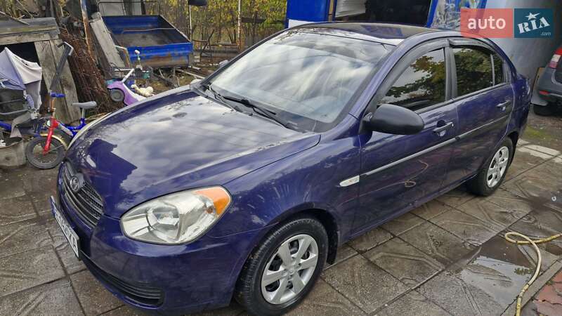 Седан Hyundai Accent 2008 в  фото Седан Hyundai Accent 2008 в