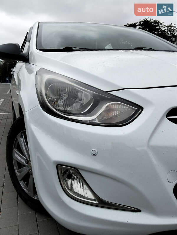Седан Hyundai Accent 2013 в Одессе