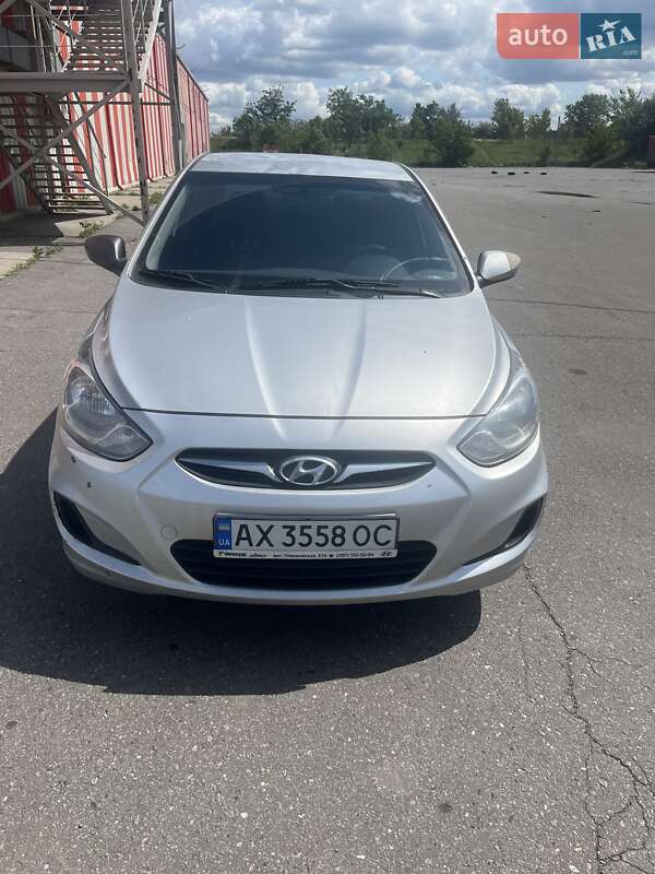 Седан Hyundai Accent 2011 в Харькове