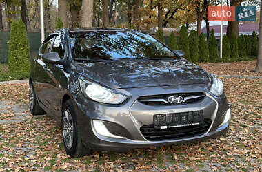 Седан Hyundai Accent 2011 в Харькове