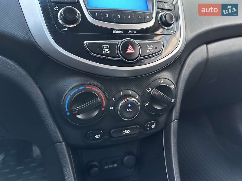 Седан Hyundai Accent 2013 в Киеве фото 30 Седан Hyundai Accent 2013 в Киеве