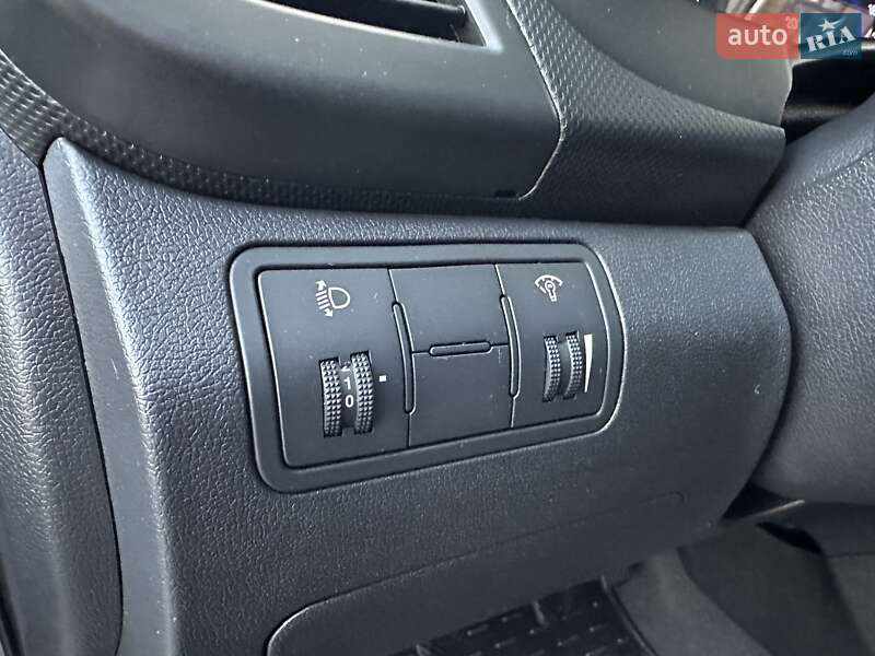 Седан Hyundai Accent 2013 в Киеве фото 34 Седан Hyundai Accent 2013 в Киеве