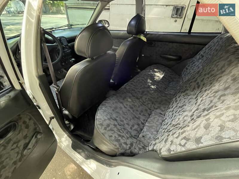 Ліфтбек Hyundai Accent 1996 в Одесі