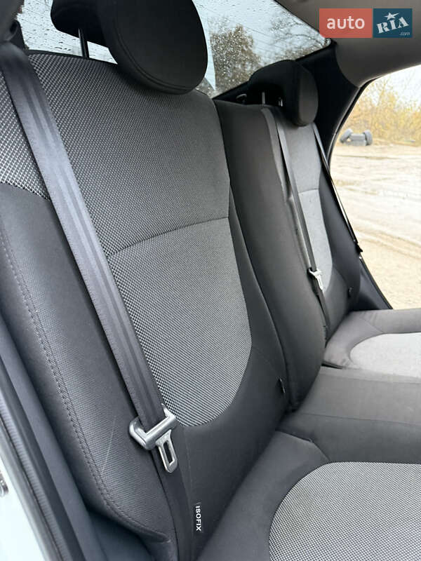 Седан Hyundai Accent 2013 в Киеве фото 29 Седан Hyundai Accent 2013 в Киеве
