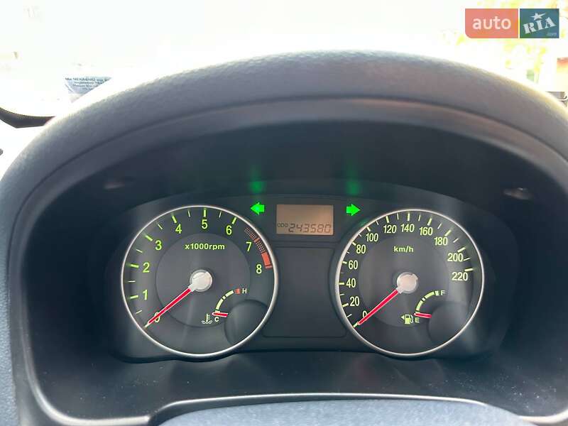 Седан Hyundai Accent 2007 в Киеве фото 15 Седан Hyundai Accent 2007 в Киеве