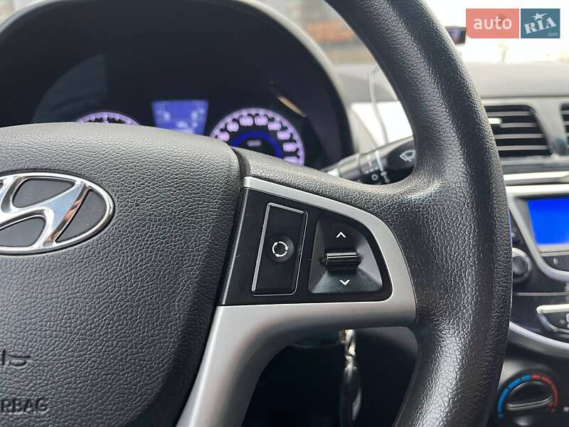 Седан Hyundai Accent 2013 в Киеве фото 22 Седан Hyundai Accent 2013 в Киеве