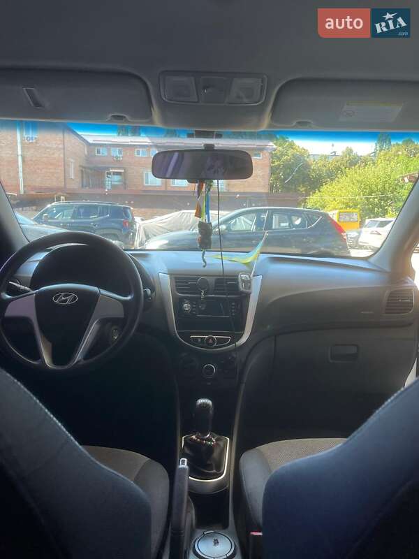 Седан Hyundai Accent 2013 в Кропивницькому