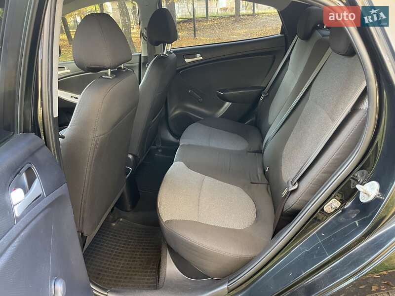 Седан Hyundai Accent 2013 в Чернігові фото 15 Седан Hyundai Accent 2013 в Чернігові