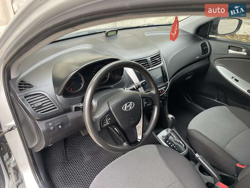 Седан Hyundai Accent 2011 в Одесі фото 35 Седан Hyundai Accent 2011 в Одесі