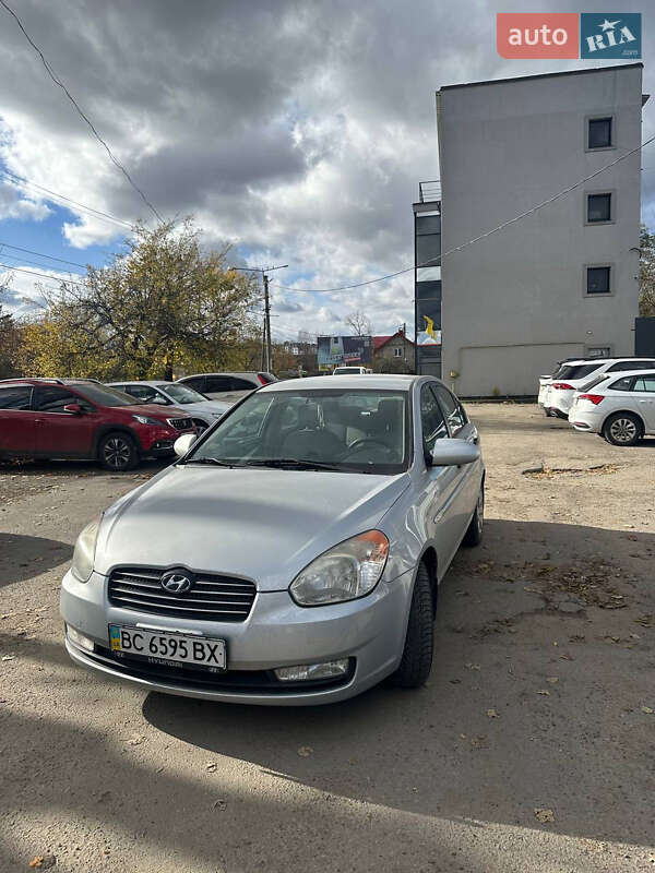 Hyundai Accent 2008