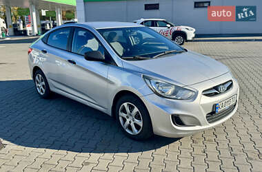 Седан Hyundai Accent 2012 в Києві