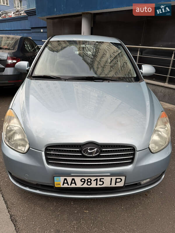 Hyundai Accent 2009