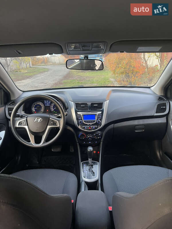 Седан Hyundai Accent 2013 в Харкові