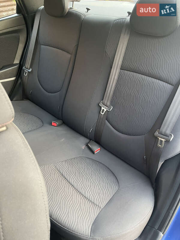 Седан Hyundai Accent 2013 в Харкові