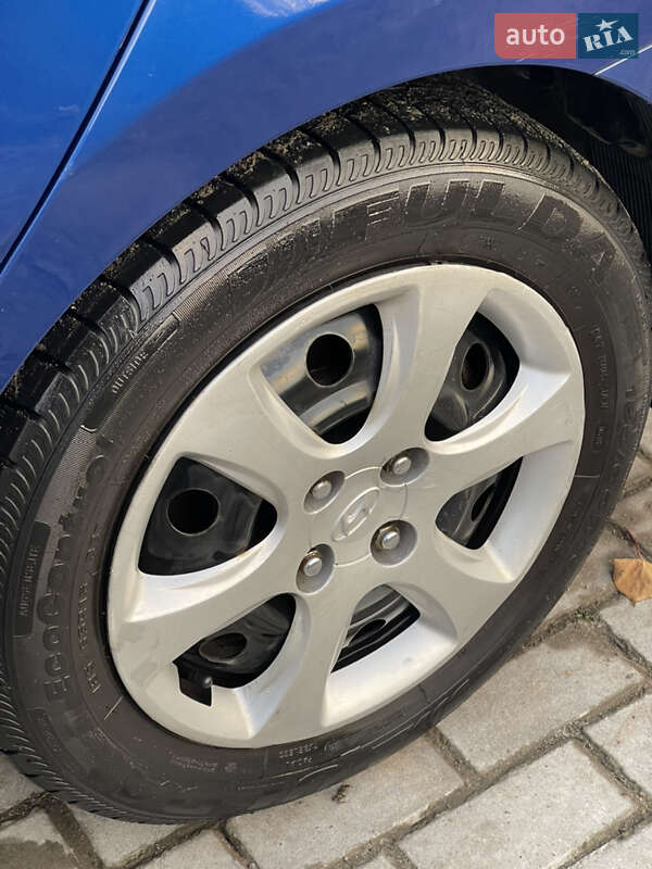 Седан Hyundai Accent 2013 в Харкові