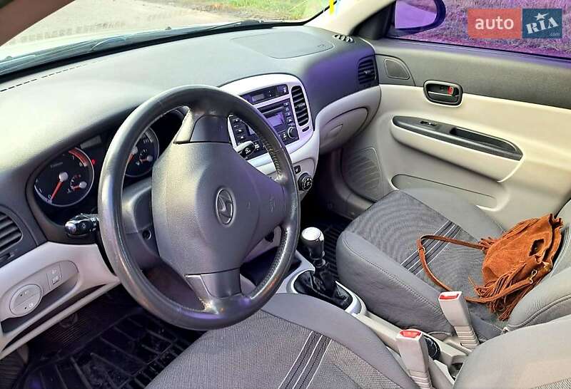 Седан Hyundai Accent 2008 в Харкові