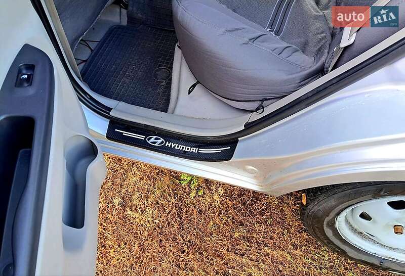 Седан Hyundai Accent 2008 в Харкові