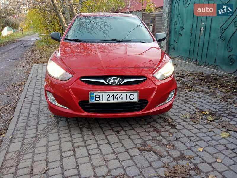 Седан Hyundai Accent 2011 в Полтаві