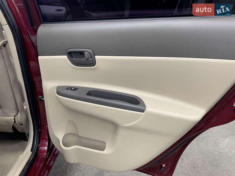 Седан Hyundai Accent 2008 в Харькове фото 10 Седан Hyundai Accent 2008 в Харькове