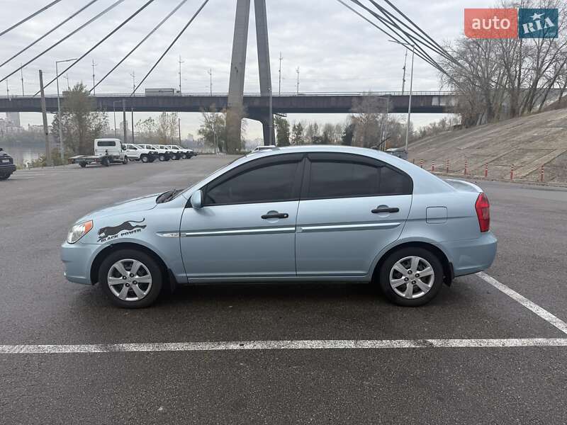 Hyundai Accent 2008