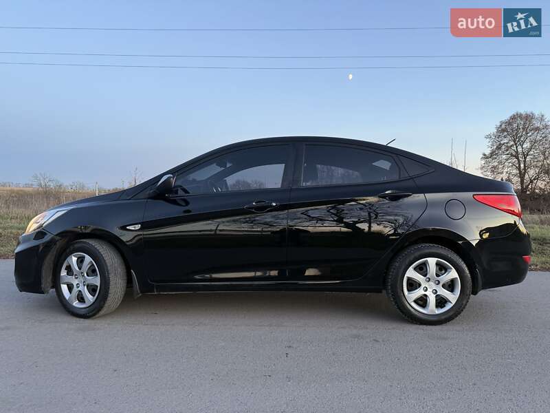 Седан Hyundai Accent 2011 в Тернополе