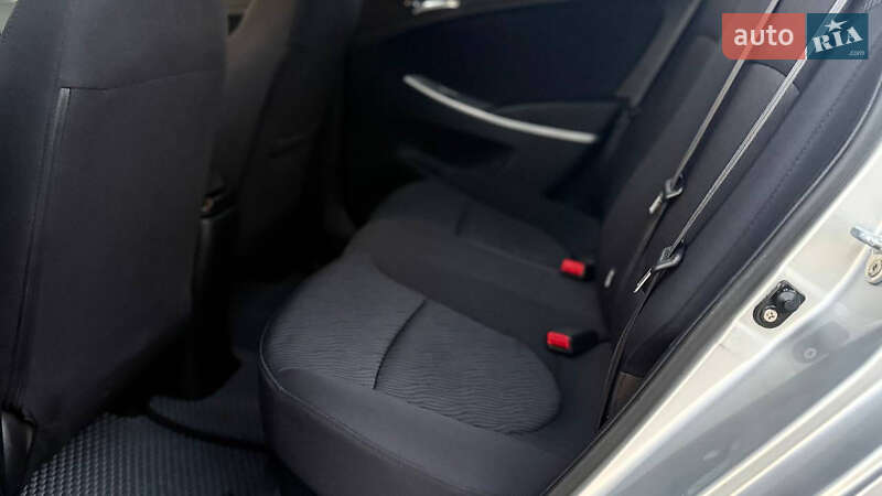 Седан Hyundai Accent 2012 в Запоріжжі фото 16 Седан Hyundai Accent 2012 в Запоріжжі