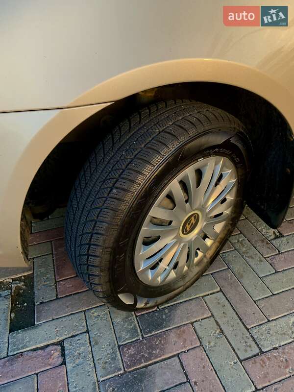 Седан Hyundai Accent 2009 в Харькове