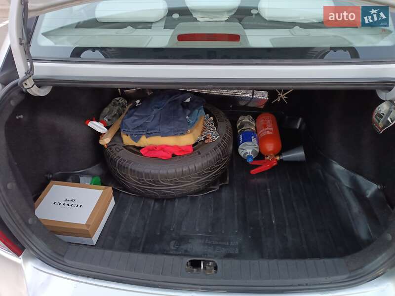 Седан Hyundai Accent 2008 в Киеве фото 45 Седан Hyundai Accent 2008 в Киеве