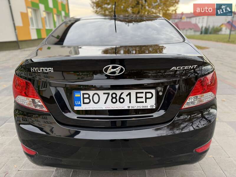 Седан Hyundai Accent 2011 в Тернополе