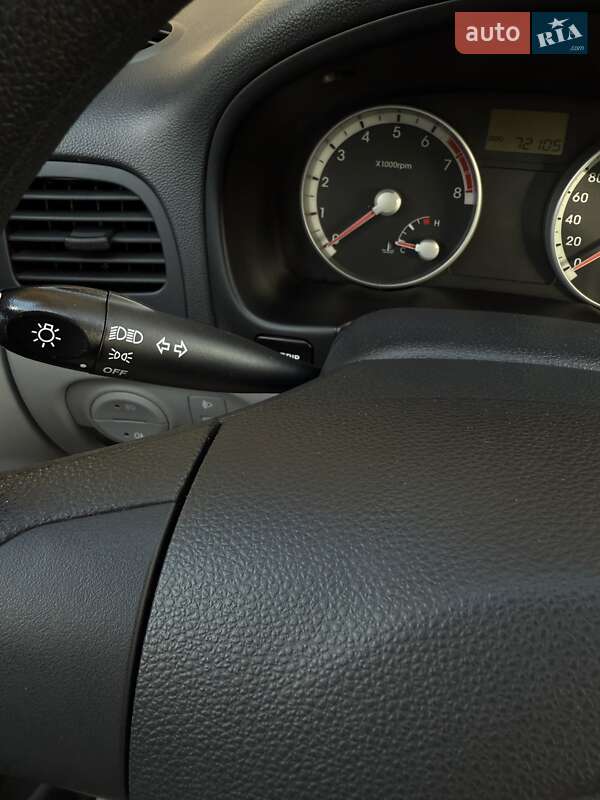 Седан Hyundai Accent 2008 в Одесі