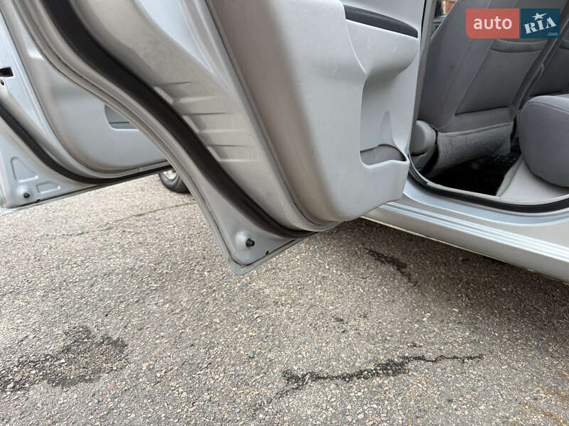 Седан Hyundai Accent 2007 в Харькове фото 12 Седан Hyundai Accent 2007 в Харькове