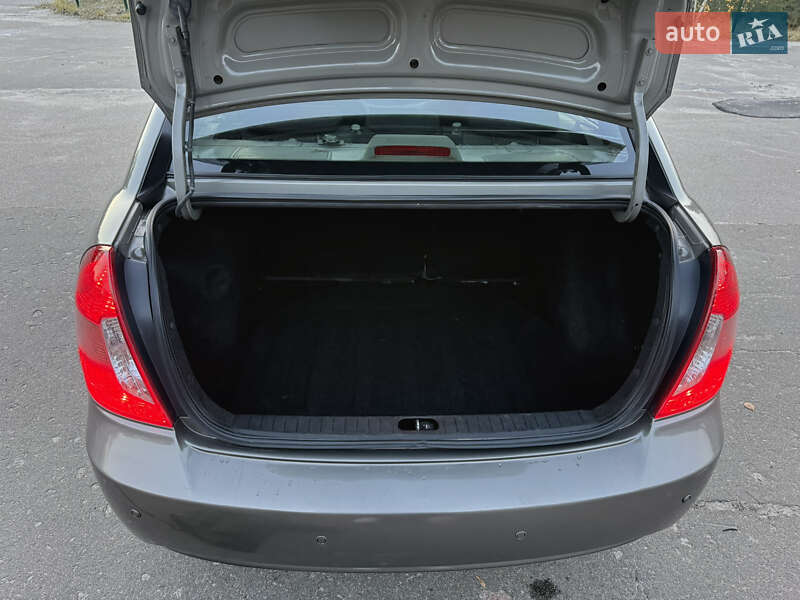 Седан Hyundai Accent 2008 в Киеве