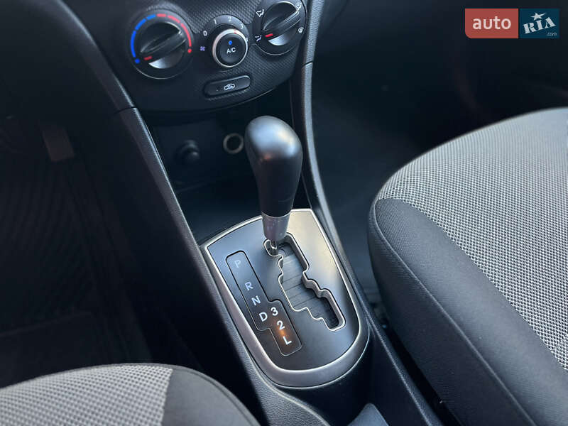 Седан Hyundai Accent 2011 в Киеве фото 7 Седан Hyundai Accent 2011 в Киеве