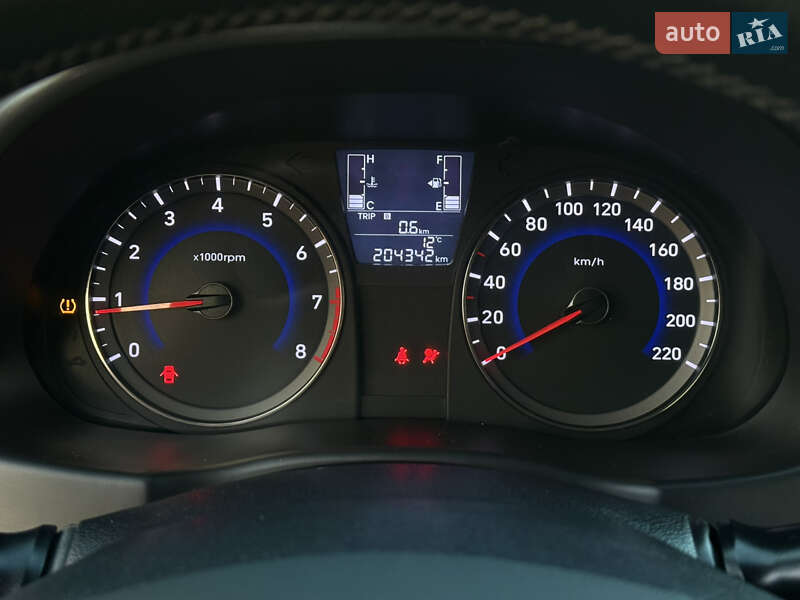 Седан Hyundai Accent 2019 в Киеве фото 15 Седан Hyundai Accent 2019 в Киеве