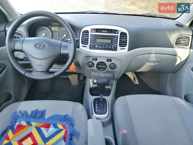 Седан Hyundai Accent 2008 в Запоріжжі