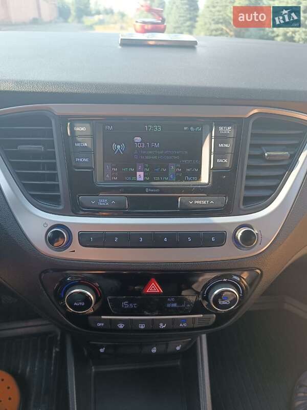 Седан Hyundai Accent 2017 в Киеве