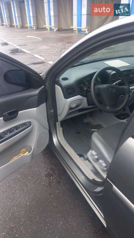 Седан Hyundai Accent 2008 в Житомире фото 9 Седан Hyundai Accent 2008 в Житомире