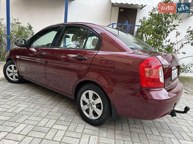 Седан Hyundai Accent 2008 в Николаеве