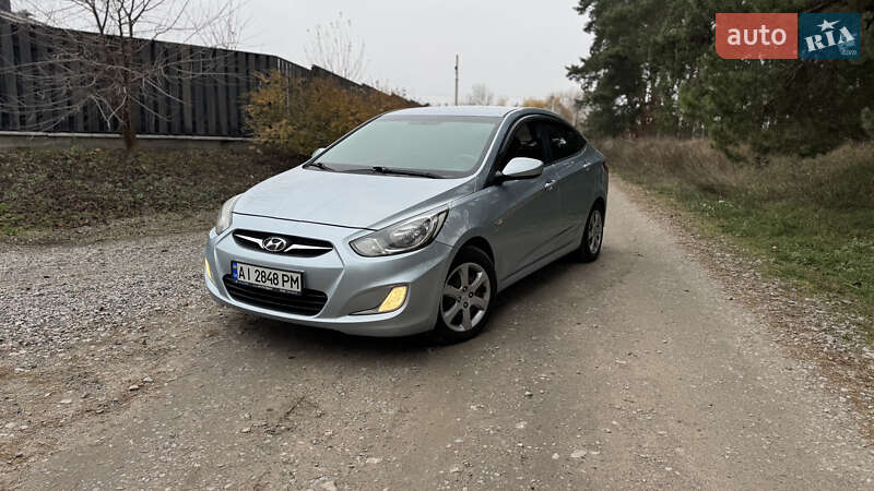 Седан Hyundai Accent 2011 в Василькові