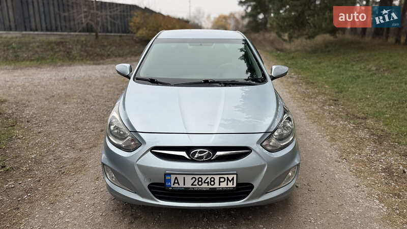 Седан Hyundai Accent 2011 в Василькові