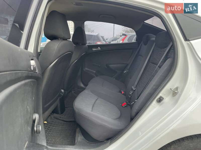 Седан Hyundai Accent 2018 в Киеве фото 9 Седан Hyundai Accent 2018 в Киеве