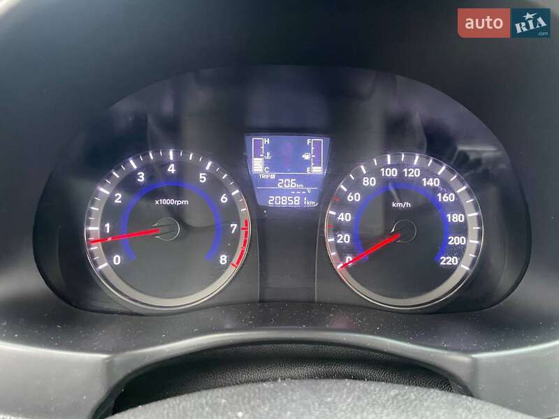 Седан Hyundai Accent 2018 в Киеве фото 19 Седан Hyundai Accent 2018 в Киеве