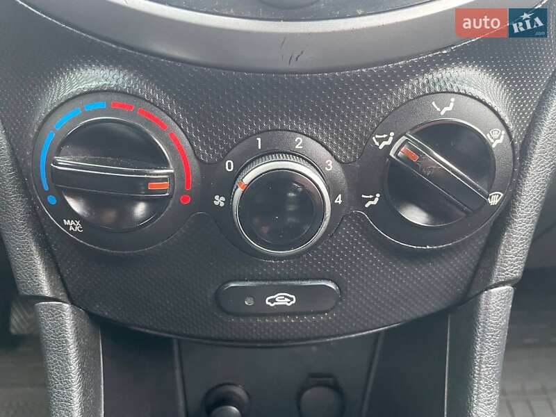 Седан Hyundai Accent 2018 в Киеве фото 22 Седан Hyundai Accent 2018 в Киеве